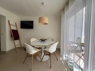 Precioso apartamento de 2 habitaciones recién reformado en Benidorm - Benidorm - 8
