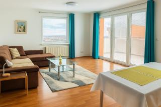 Koliba Hilltop Apartment with Private parking - Bratislava - 9