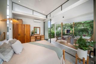 Golf Cart 6 Seater,Private Path 2 Beach, Playa Grande - Refundores - 4