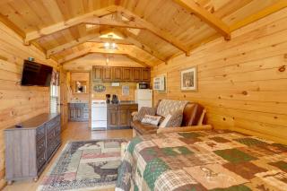 1 Mi to Current River Cozy Studio Cabin! - Van Buren - 5