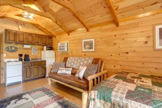 1 Mi to Current River Cozy Studio Cabin! - Van Buren - 4