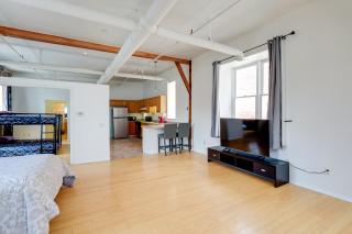 Walk to Eats, Galleries & Shops: Dtwn Omaha Condo - 7