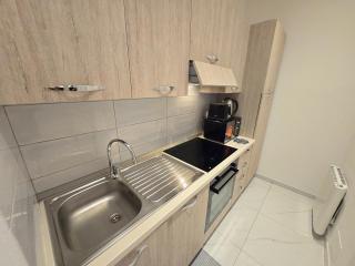 GUVANO Luxury Apartments - 5
