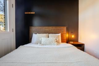 The Perfect Downtown Hideaway - 1