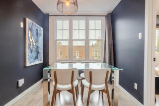 Spacious 4BR 2BA in the Plateau Montreal - Montréal - 5