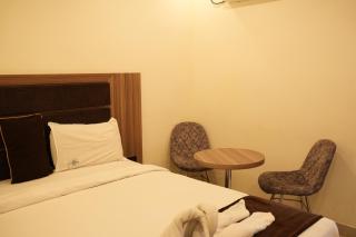 11 Leaf Hotel - Bhubaneshwar - 3