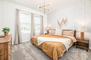Luxury home, private pool, themed bedrooms, prime location - Kissimmee - 2