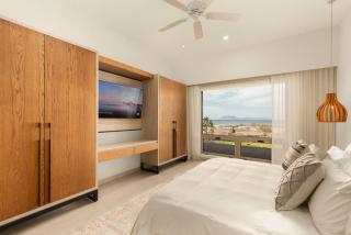 Stylish Summer 2BR Retreat w Pool & Beach Access - Ensenada Blanca - 4