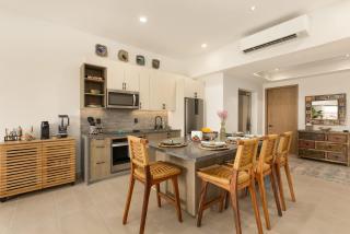 Stylish Summer 2BR Retreat w Pool & Beach Access - Ensenada Blanca - 2