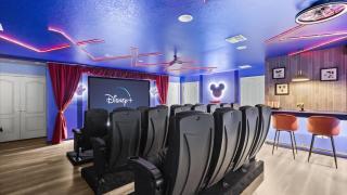 Upstay Renovated 9 Bedroom Home with Movie Theater & Games Room - 1