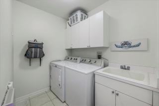 Stylish Living Just Steps from the Beach - Naples - 6