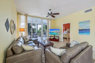 Impeccable Island Condo―Resort-Style Amenities—Your Tropical Getaway Awaits - Naples - 0