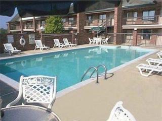 Days Inn by Wyndham Clanton AL - 1