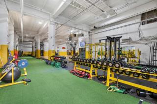 New Loft 3 min to CMU Pitt Sleeps 4 - 1