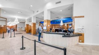 SeaStays-Oceanside Apartments - Miami Beach - 7
