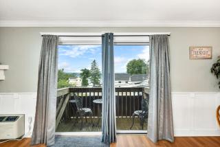 Spacious, Lake View, Pool Restaurants, Weirs Beach - Laconia - 5