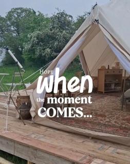 Tente glamping "Explorateurs" à la Ferme de la Chevêche - Fosses-La-Ville - 9