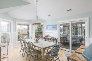 New Listing Semi Ocean Front with Pool & Hot Tub - 8