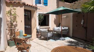 Charming & medieval village house completely renovated with great exterior and views - Mallemort - 7