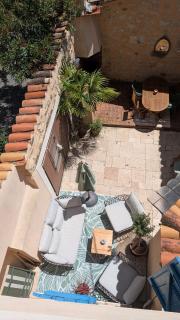 Charming & medieval village house completely renovated with great exterior and views - Mallemort - 9