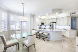 Gulf Views Beach Bliss―Your Coastal Oasis Awaits - Naples - 6