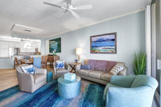 Jaw-Dropping Gulf and Bay Views - Regatta at Vanderbilt Beach - Naples - 9