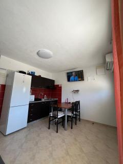 Apartman 5 Majba - 2