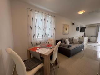 Apartment Nora - Dramalj - 6