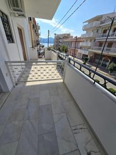 City apartment with sea view 2 - 9