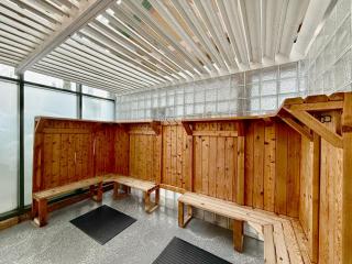 Luxury 2BR King Condo with Pool & Spa Access - Shanty Bay - 1
