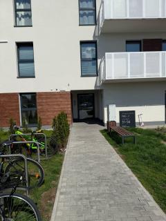Apartament 2 pokojowy z ogródkiem lub pokoje - Varsavia - 9