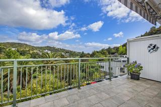 Nana Glads of Paihia - 9