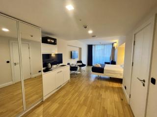 Feel Batumi Apart Hotel - 5