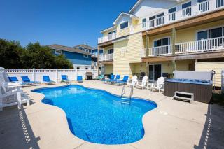 Semi-Oceanfront Retreat with Pool Theater Elevator - 9