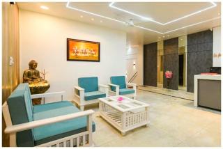 HOTEL VENKATA PALACE Near Ramjanam Bhoomi - Temple - Fully Air Hotel - Ayodhya - 3