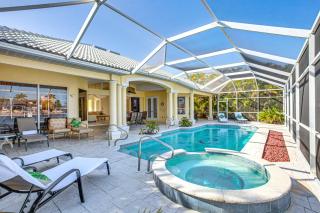 Pool, Spa & Dock: Waterfront Tarpon Point Home - 8