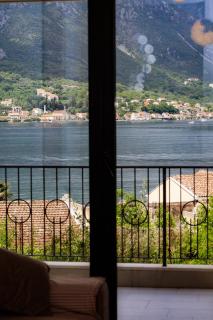 VistaPool Residence Kotor - Dobrota - 0