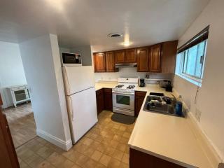 2nd Floor suite, close to ISU, Mill, & downtown - Terre Haute - 9