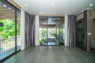 Nearby Han River Tropical Villa With Pool & Sauna - Da Nang - 7