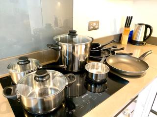 London Excel 2 Bedrooms 2 Bath, Parking, Supper Wifi, Dockland, O2 Arena, Cable Car - 4