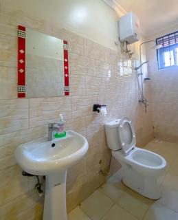 Keisha Luxury Furnished Apartment Bukoto - Kampala - 4