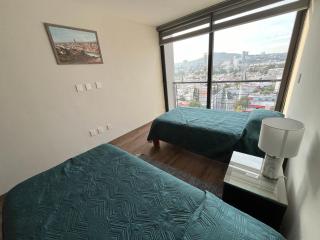 Awesome view, security, infinity pool, centric - Miravalle - 6