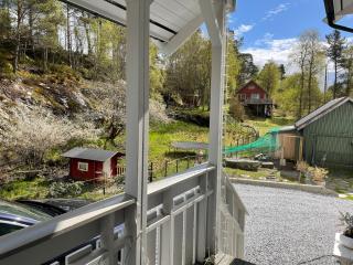 Luxury villa 50 min from Bergen with private hot tub - - 8