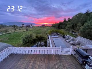 Luxury villa 50 min from Bergen with private hot tub - - 3
