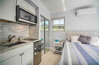 Tropical Waterfront Beach Home with Pool & Jacuzzi - 2