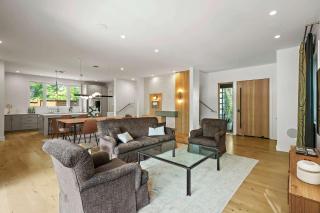 SoCo Oasis - 4BR, Pool, Gym, Fire Pit, DT ATX - 5