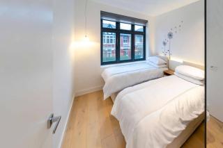 Modern Ealing Common Duplex - 8