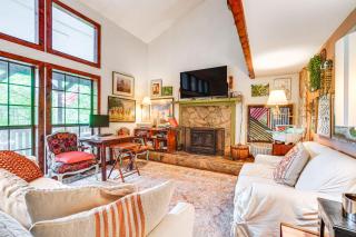 4 Mi to Lake Santeetlah Cabin with Deck and Views - 8