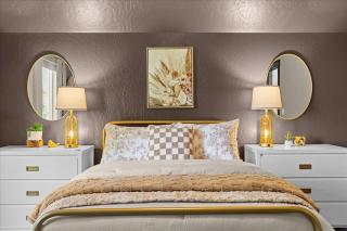 Winston's Luxurious Retreat - 8