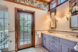 Casa Delfino - Savor Old World Charm with a Lush Poolside Retreat - West Palm Beach - 3